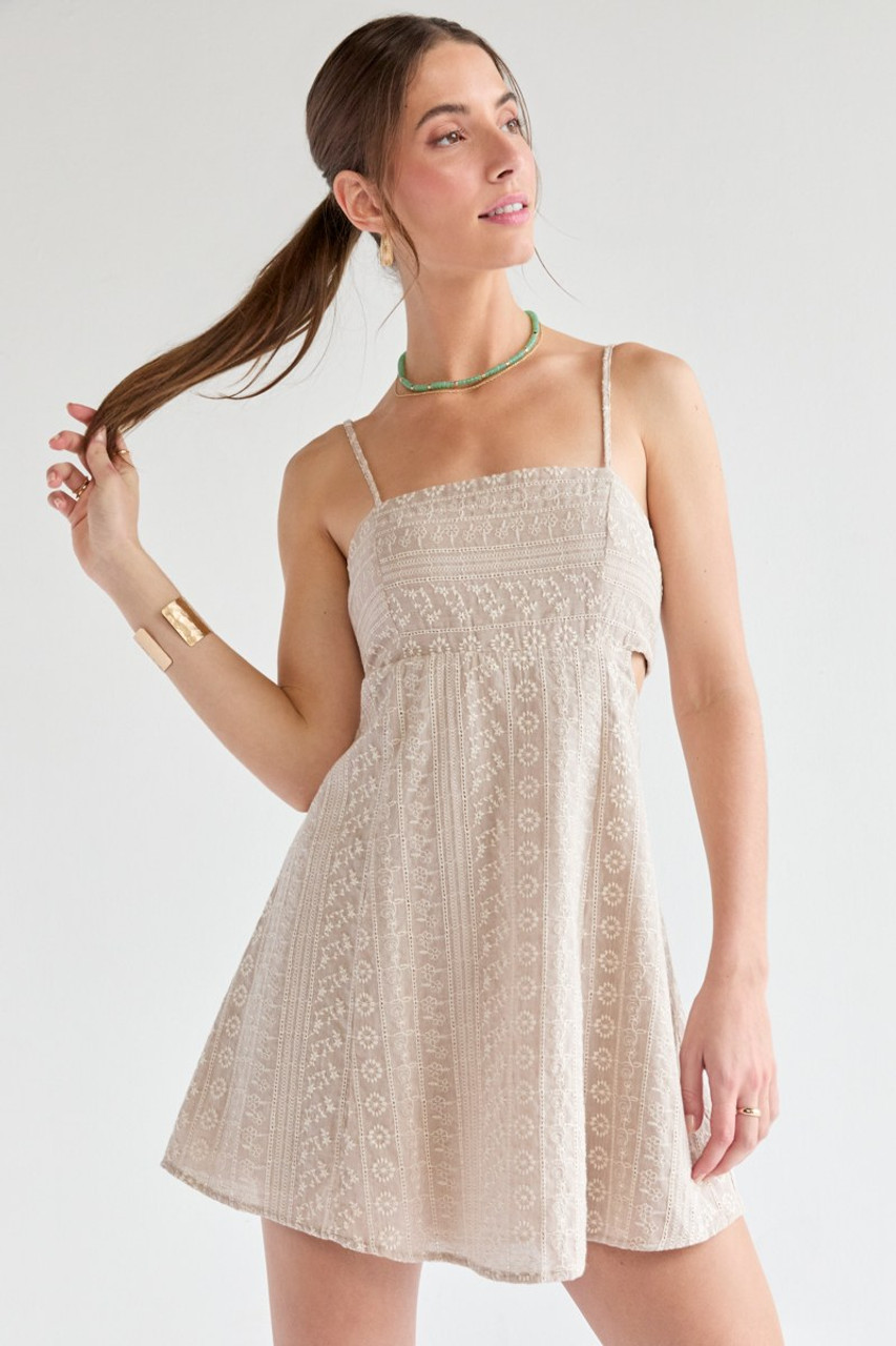 アンドマリー　Natalie check mini dress / beige Beth Mini Dress - Tan Check | MESHKI US