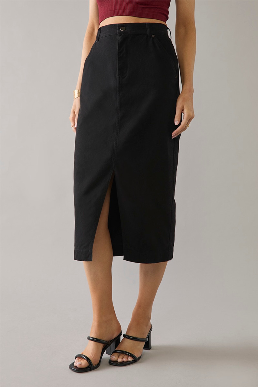 ◆LCDC◆ TEXTURED TWILL UNBLANCED POCKET SKIRT LCCWACSK29010 Lori Twill Midi Skirt | francesca's®