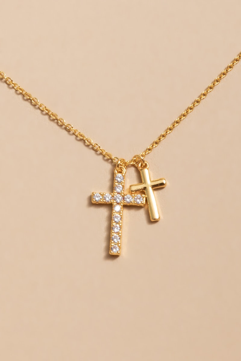 Morgan Double Cross Charm Pendant Necklace | francesca's®