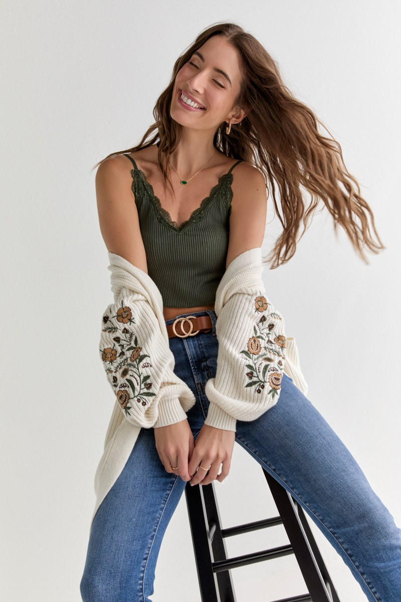 Trina Lace Trim Ribbed Crop Top | francesca's®