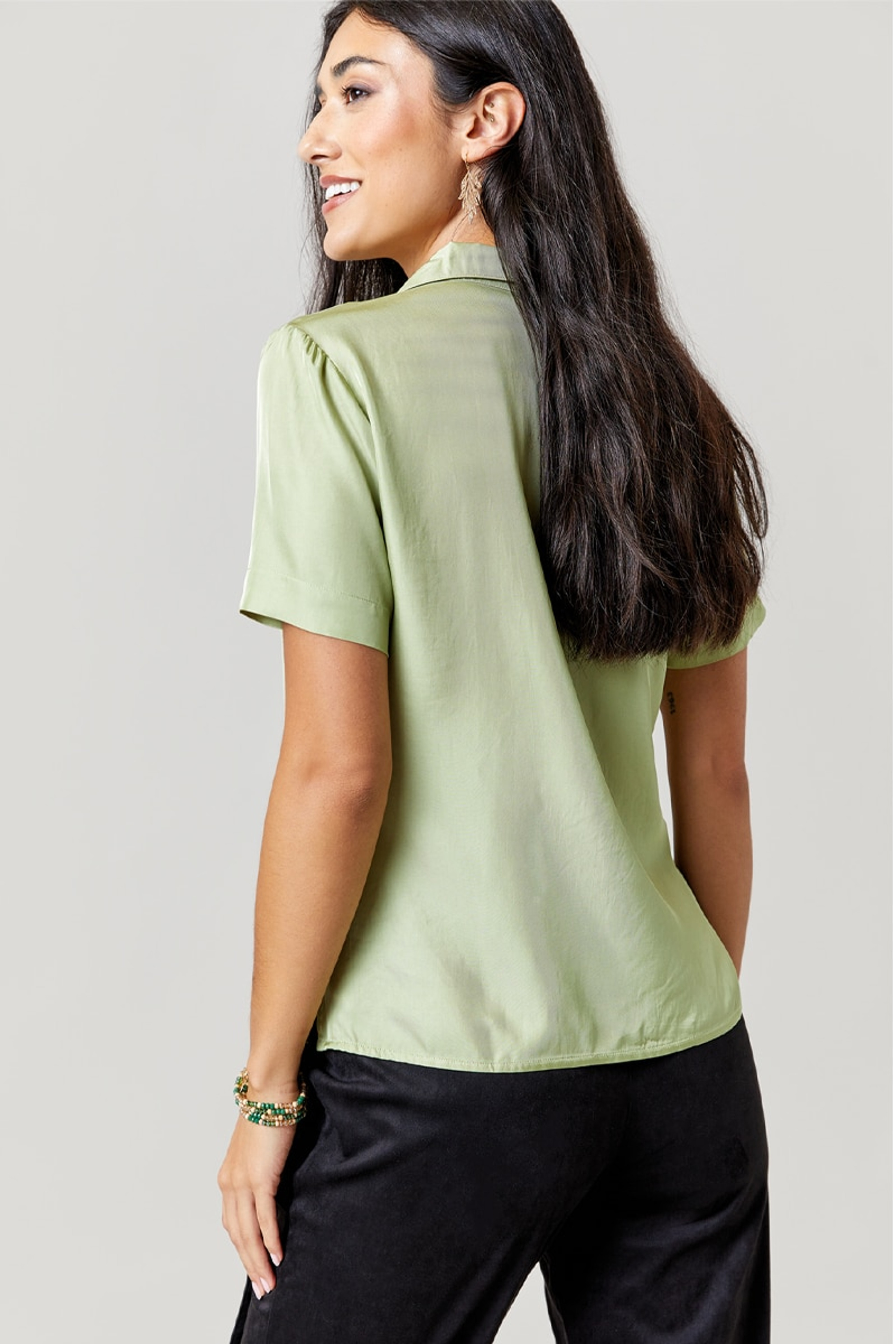 Eloise Short Sleeve Button Down Blouse