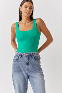 TFD60043_bc7ed6c217e9054d0cdc883a26ecd8bc41718616_Jade