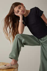 AK-5046_0ddb8a5faaa32d5948f1b5160ad0e7eb8cea2df8_Black