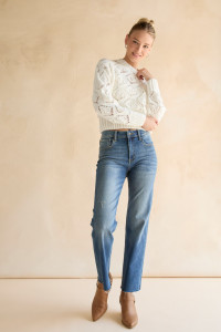 CS0905_f6bff85b5a0a8bb9ad440447bb5949358e2c0145_Ivory