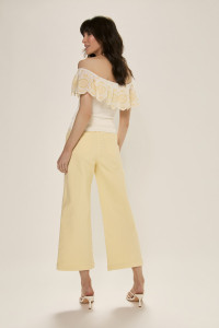 PW2005551_0df3dde84401f93e5b5e8e280af79de3f2054a39_Pale Yellow