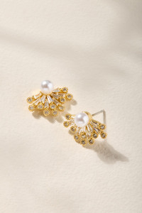 EE7003A-G-CRY_ba1204e541f0b2f03c8d8f939a5f2dcc8f676d6d_Pearl