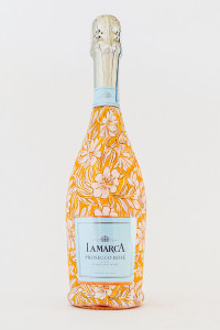 LAMA-0004_9a23acf8a0fe3441912c026f01be58d57fab9812_Gold