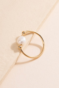 437768_Pearl