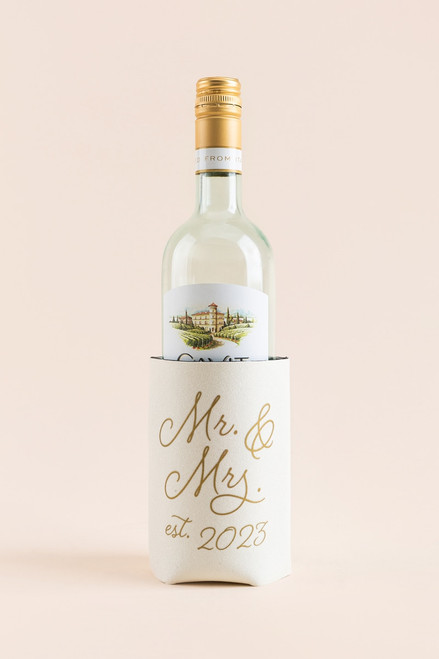 Mr & Mrs 2023 Wine Bottle Sleeve