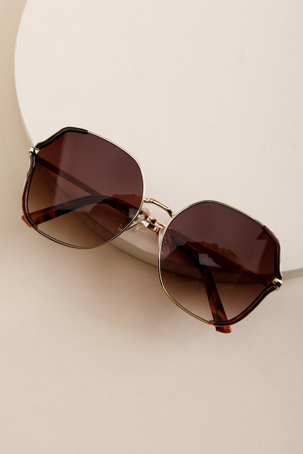 Gabby Vintage Oversized Round Sunglasses