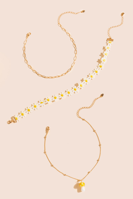 You're Magic Daisy Mushroom Choker Set