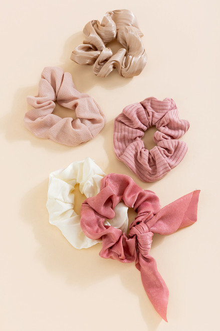 Bria Blush Scrunchie Set