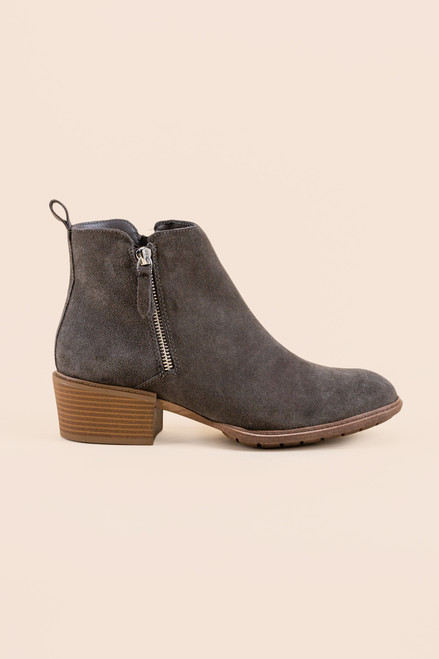 Kensie Suede Side Zipper Booties