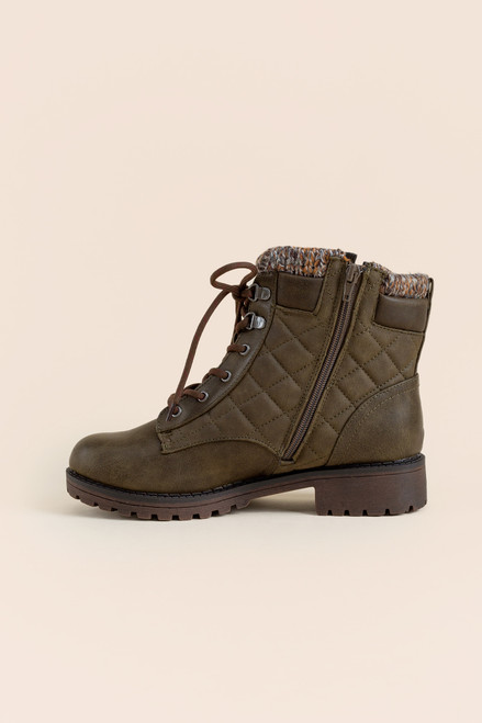 Brianne Quilted Hiker Boots