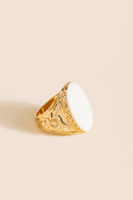 Penelope Shell Statement Ring