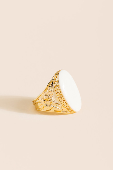 Penelope Shell Statement Ring