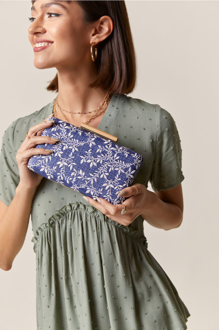 Anaelle Floral Embroidered Box Clutch