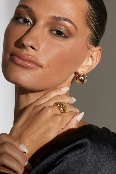 Luxe Chunky Croissant Dome Ring