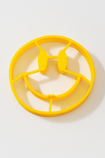 FRED Crack A Smile Breakfast Mold
