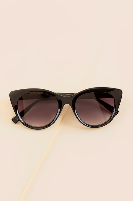 Cassandra Round Cateye Sunglasses