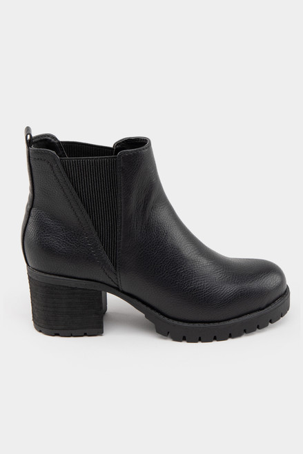 MIA Jody Lug Sole Chelsea Boot