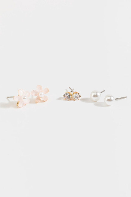 Joelle Floral Pearl Stud Set