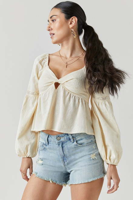 Eve Front Keyhole Textured Blouse