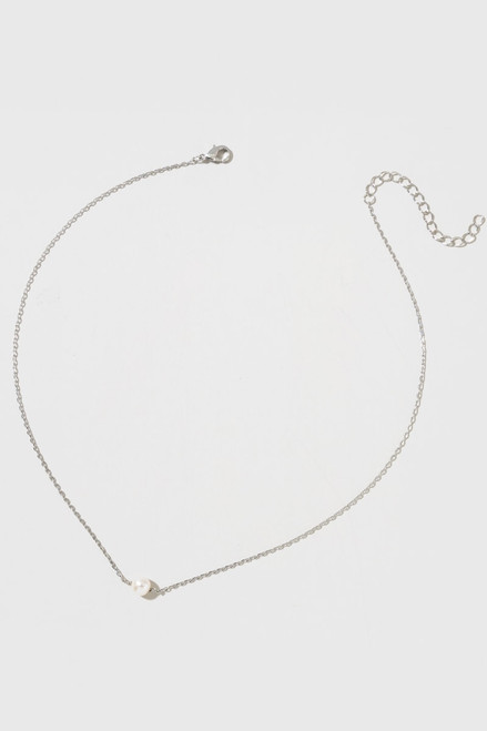 Ella Pearl Pendant Necklace