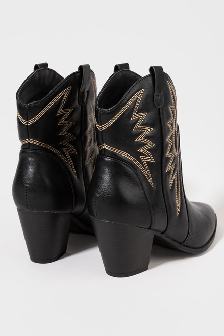 Sienna Stitch Western Boots