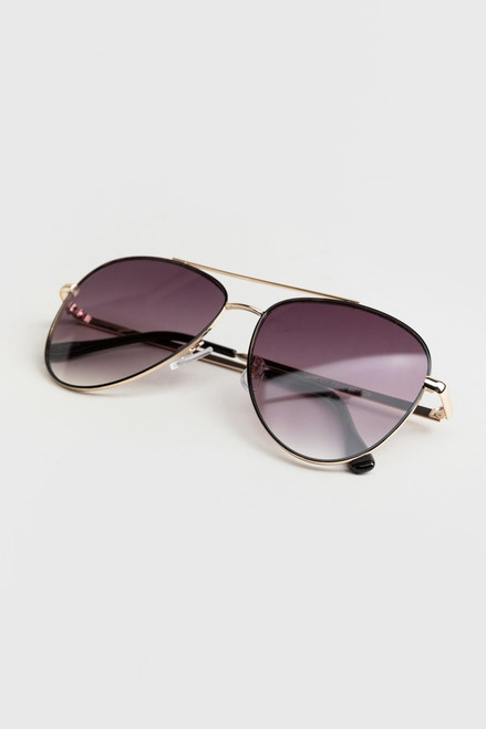 Doretta Black Rim Aviator Sunglasses
