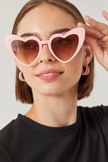 Lilly Angular Heart Frame Sunglasses