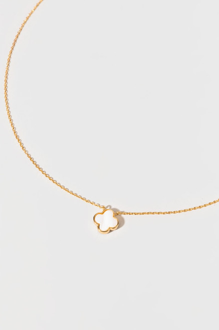 Kellie Mop Clover Golden Pendant Necklace