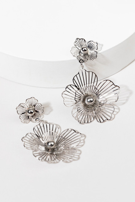 Lillia Filigree Flower Earrings