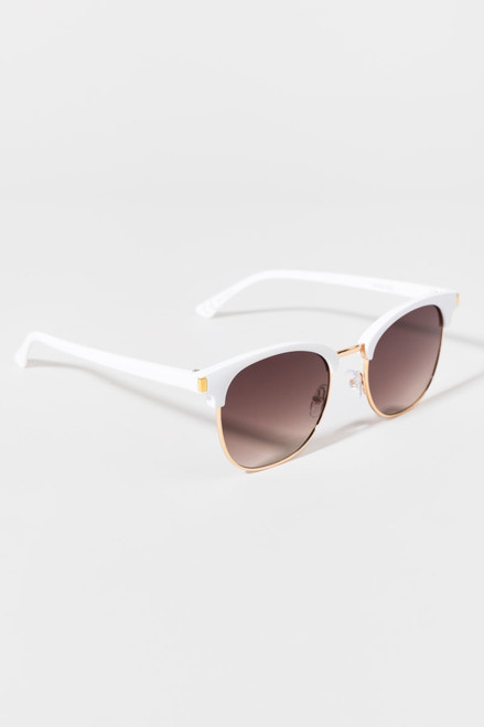 Tianna Classic Wayfarer Sunglasses