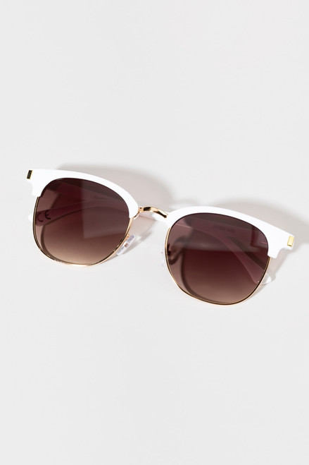 Tianna Classic Wayfarer Sunglasses