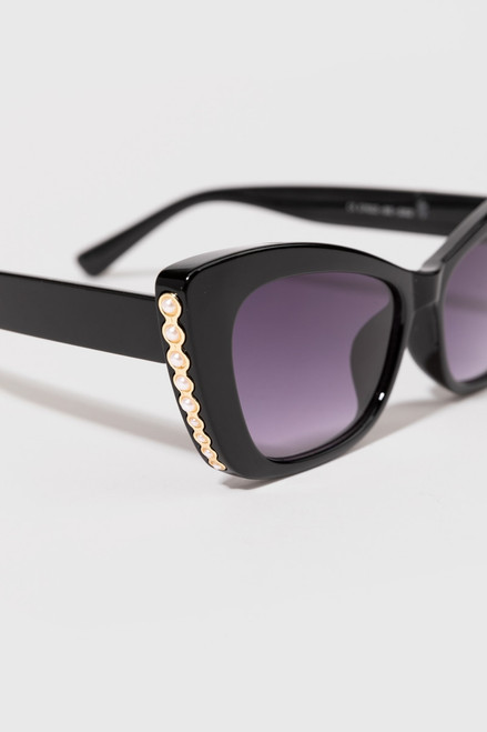 Lenora Pearl Side Sunglasses