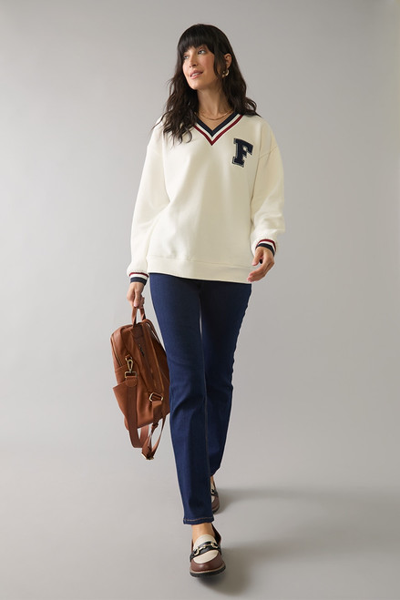 Sandy Letter Graphic Sweatshirt