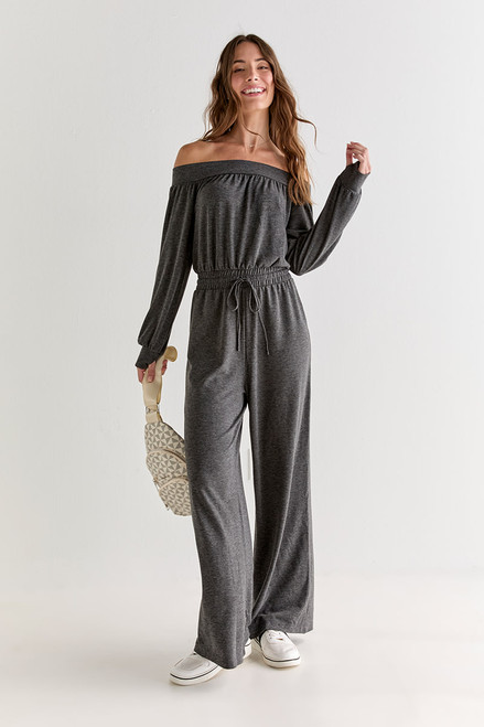 （25ss、完売品）FETICO OFF-SHOULDER JUMPSUITS 25SS】FETICO フェティコ / FAUX-LEATHER SATIN OFF-SHOULDER