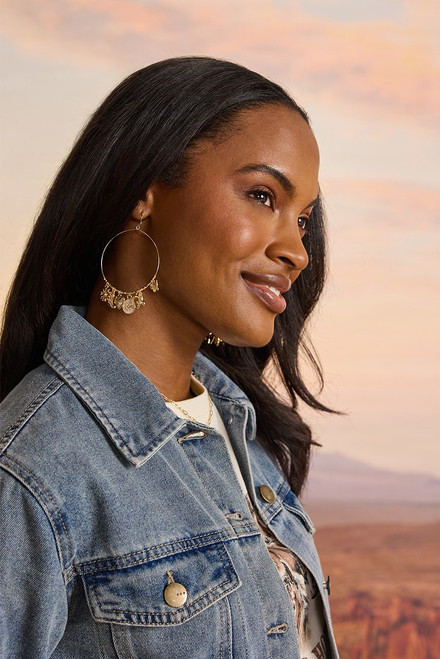 E651537-1-FNC_653217fdd5e946473e17e41983b53a7c1a10dec9_Gold