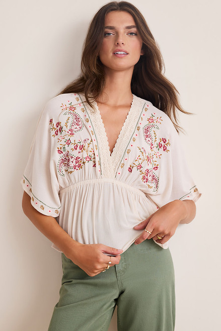 WS22954_445341e7d3d651358d411b4a78a2dfc1e84b8824_Beige