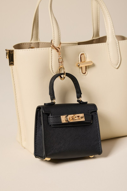 BC001BLK-FRAN_a21a118252d96110742ba32bdd527c1b5197ff1c_Black