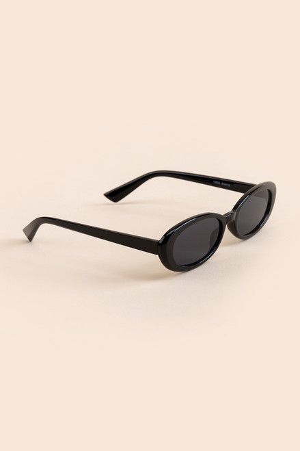 Meghan Chunky Oval Sunglasses