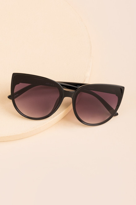 Joan Oversized Cat Eye Sunglasses