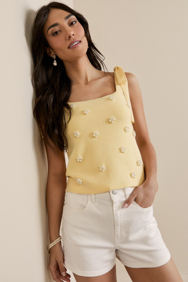 Trudy Pearl Embrodiered Top | francesca's®