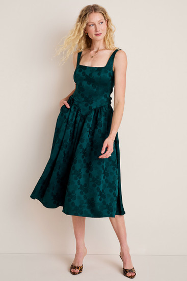 the muse basque-waist midi dress Through Night Off The Shoulder Basque Waist line skirt has pockets Maren Basque Waist Jacquard Midi
