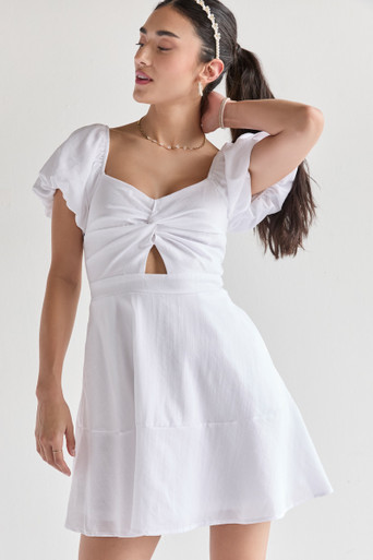 スーツ・フォーマル・ドレス UPPER EMBROIDERY FLARE DRESS tbfo95i8qfertmu6ahia__10632.