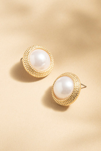 Viola Large Pearl And Gold Stud Earrings