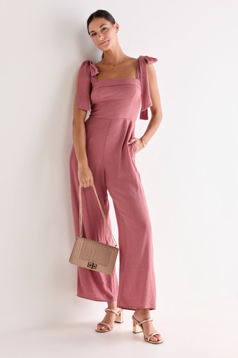 One More Minute for Courtney, Pleaseバレリー Courtney Tie Strap Jumpsuit | francesca's®