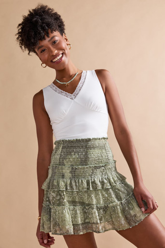 yummi by francesca's Lace Trim Tank Top