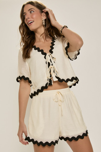 Aida Single Button Shorts